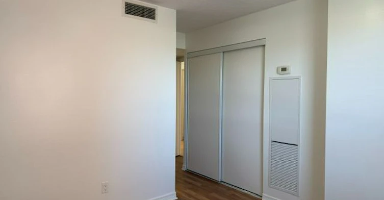 1310-61 Heintzman Street, Toronto, ON, M6P 5A2 - 14