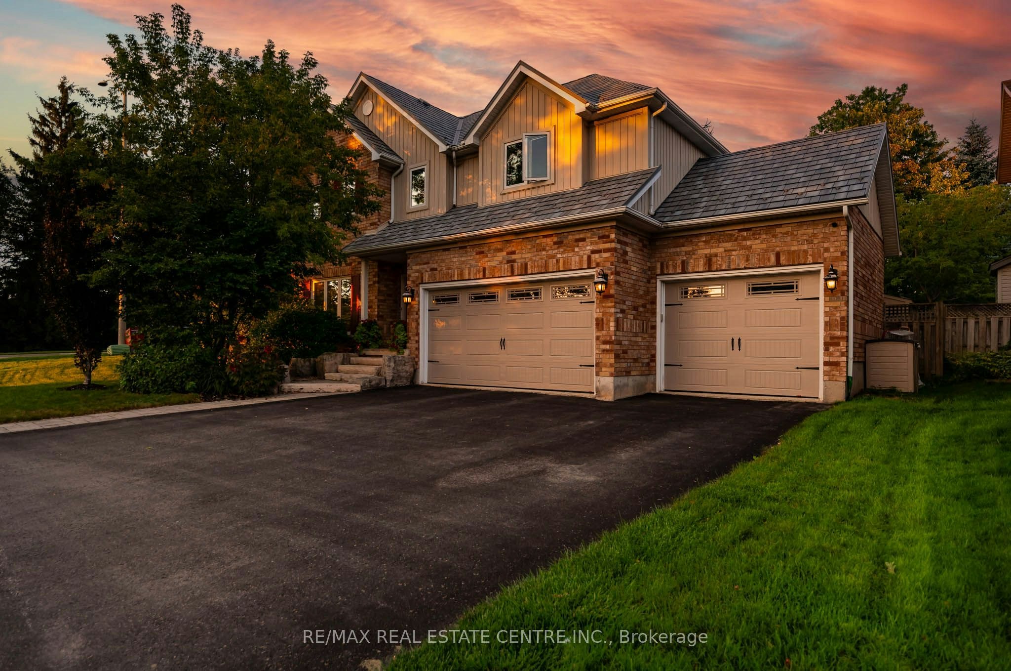 119 Oak Ridge Drive, Orangeville, ON, L9W 5J5