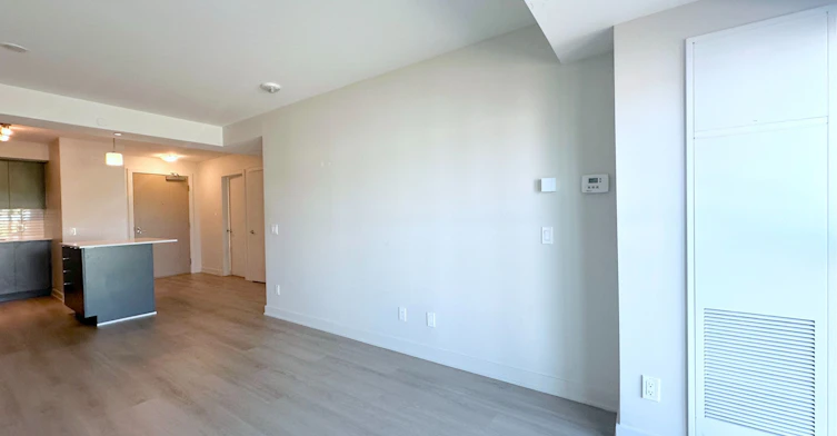 311-3385 Dundas Street W, Toronto, ON, M6S 2S2 - 4