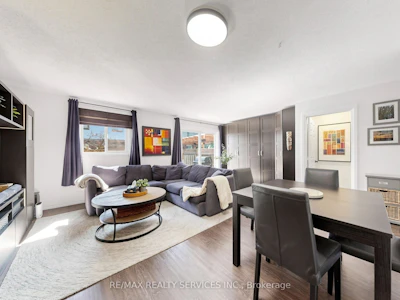 57-93 Hansen Road N - 5