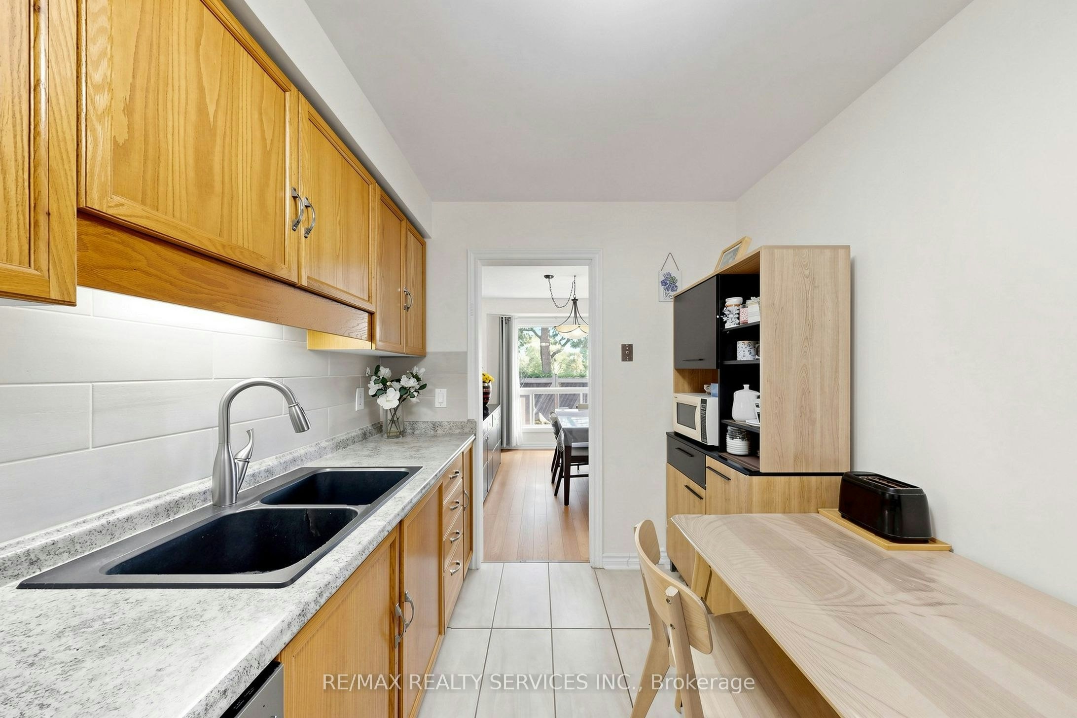 74 Heathcliffe Square, Brampton, ON, L6S 5R4 - 12