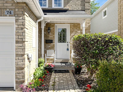 74 Heathcliffe Square - 3