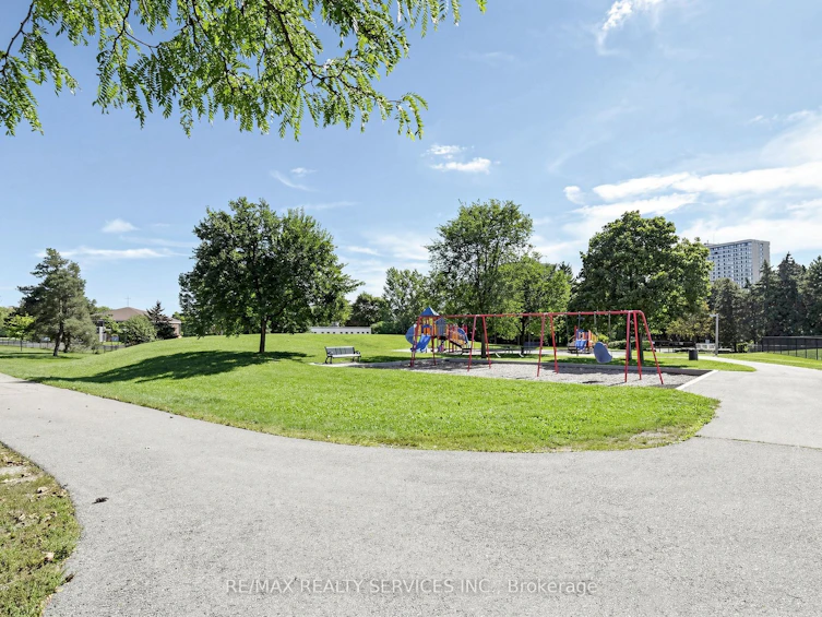 74 Heathcliffe Square, Brampton, ON, L6S 5R4 - 46