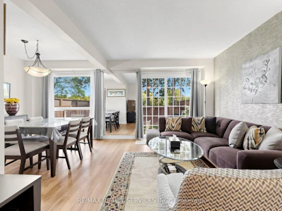 74 Heathcliffe Square - 5
