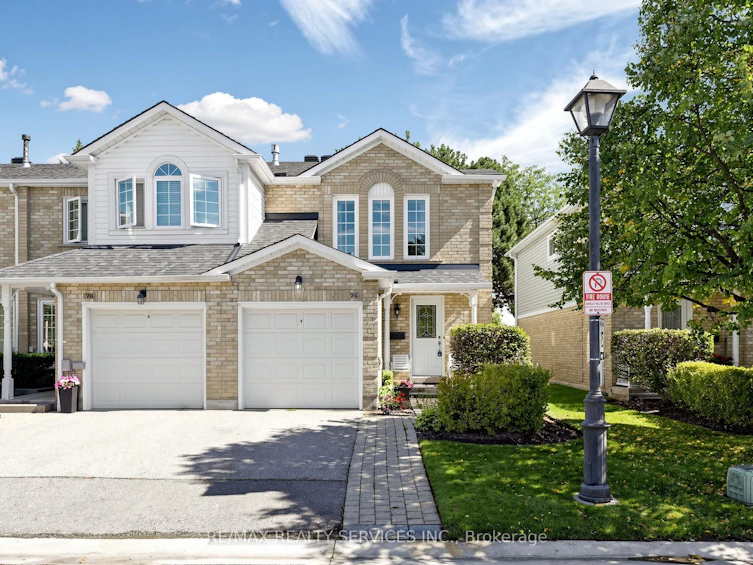 74 Heathcliffe Square, Brampton, ON, L6S 5R4