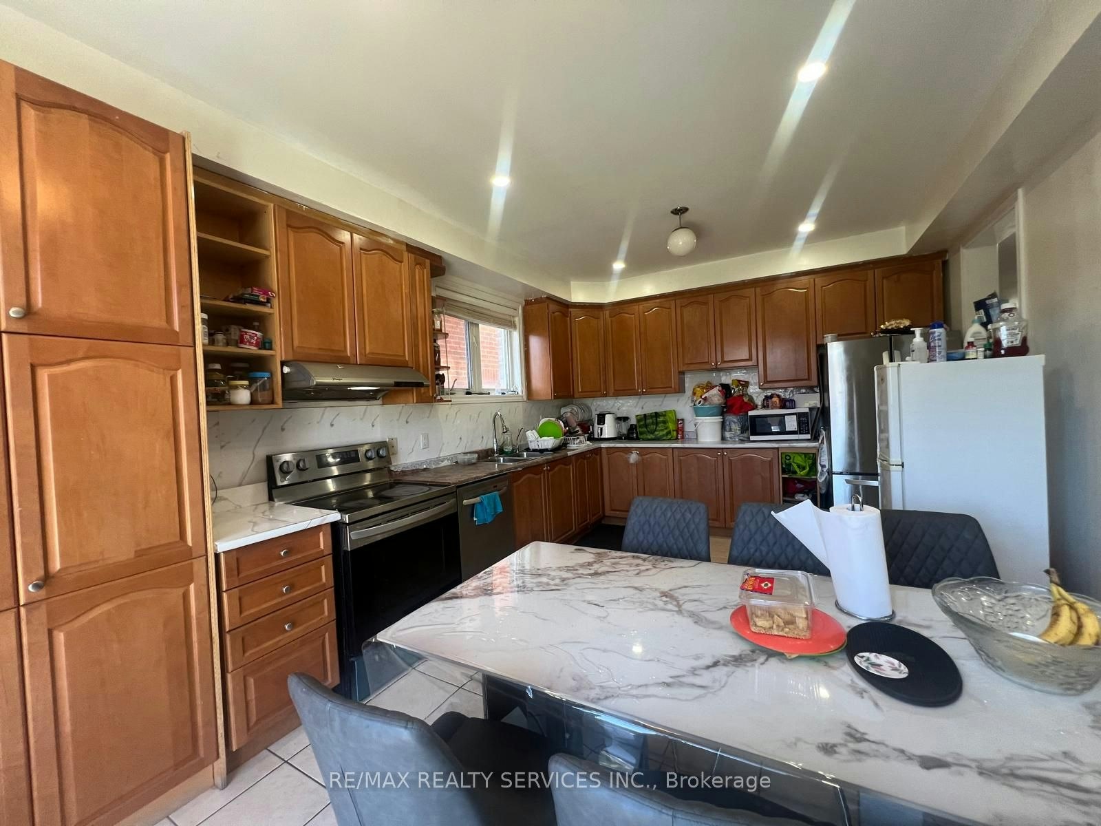 3 Noranda Crescent, Brampton, ON, L6Y 0M7 - 7