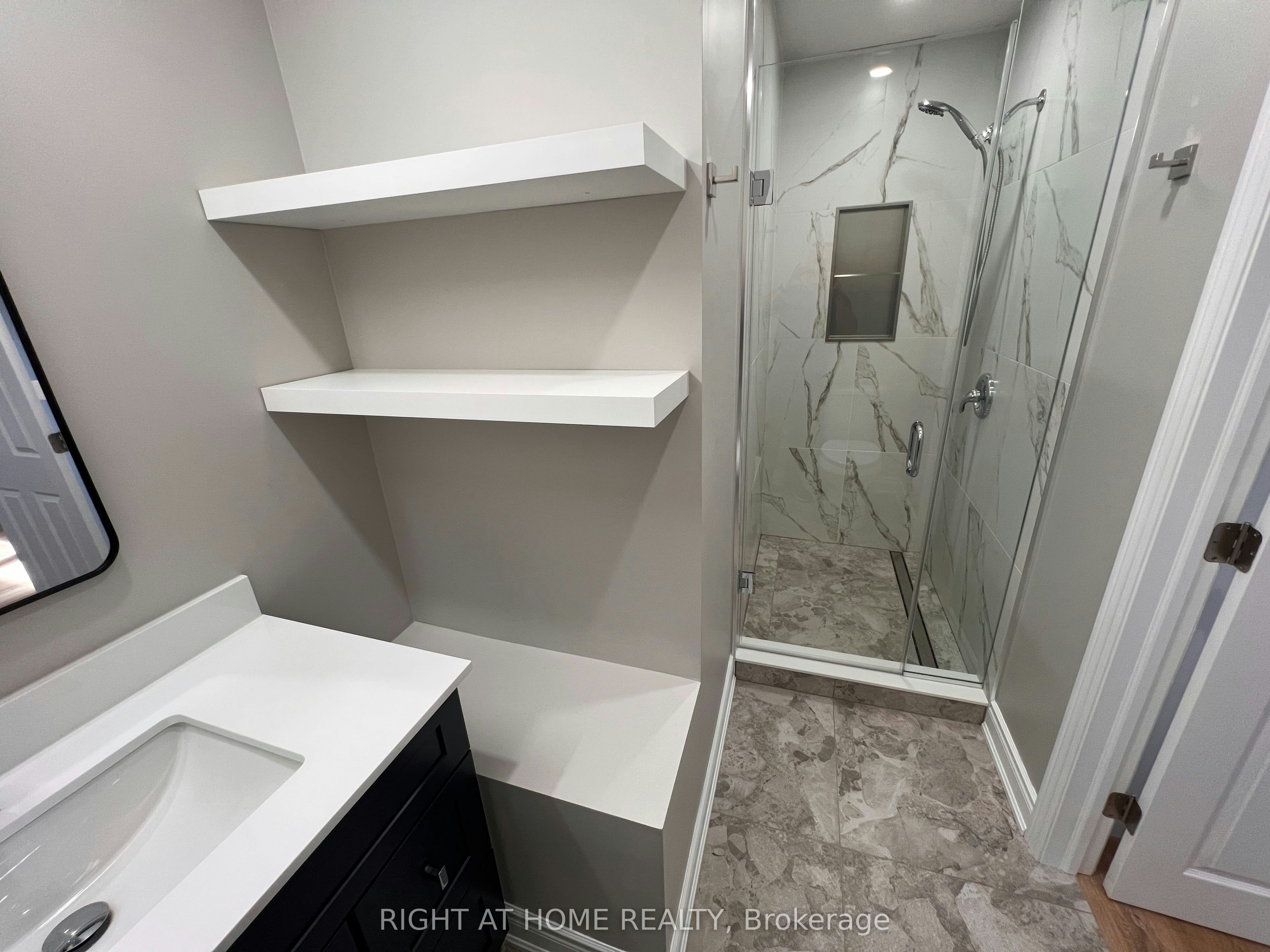 UPPER-30 Norbert Crescent, Toronto, ON, M9C 3J9 - 10