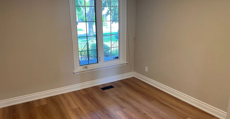 UPPER-30 Norbert Crescent, Toronto, ON, M9C 3J9 - 15