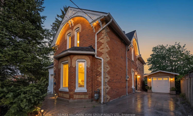 16 Scarboro Street