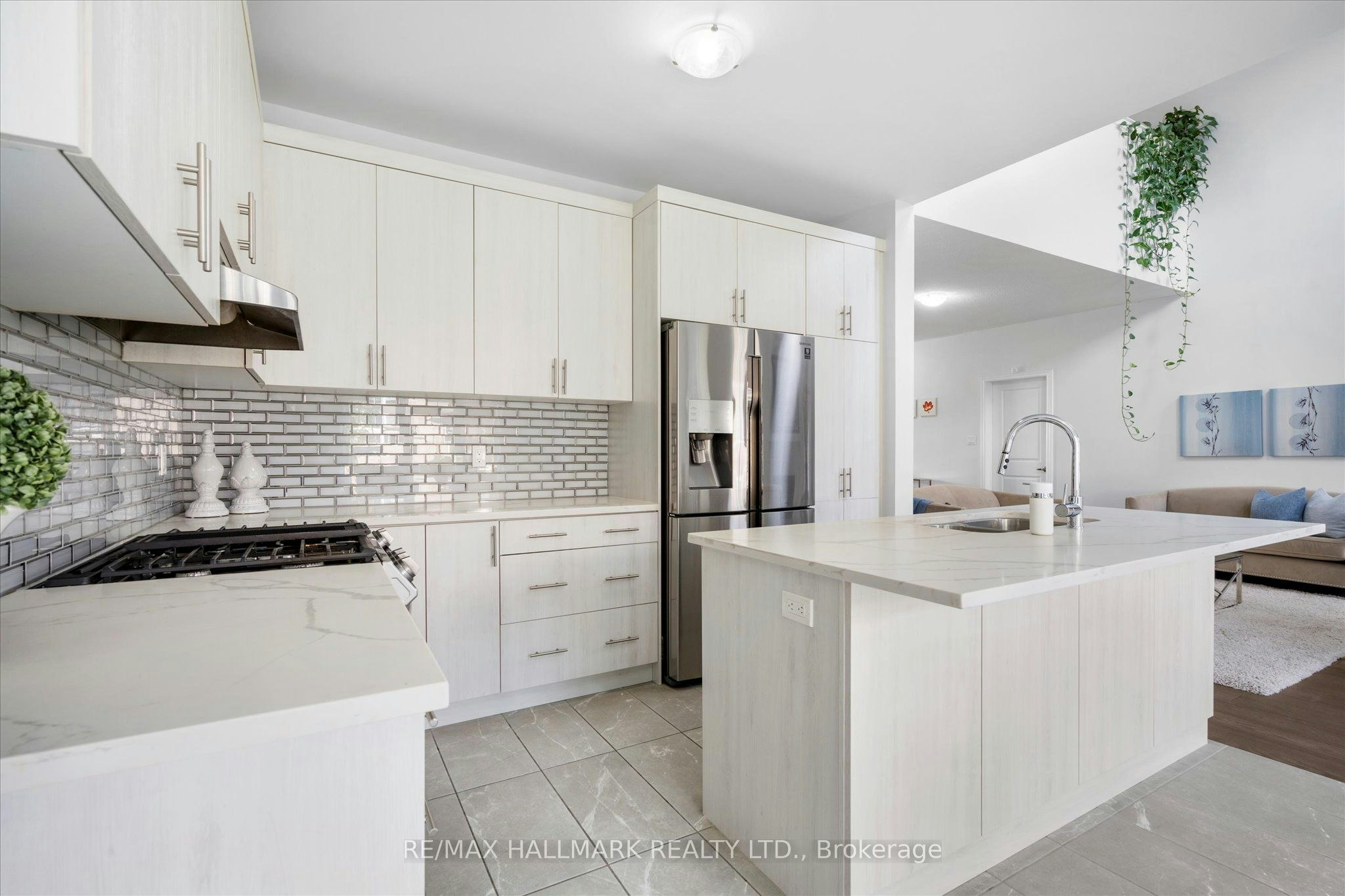 13 Tea Rose Road, Brampton, ON, L6R 0W2 - 16