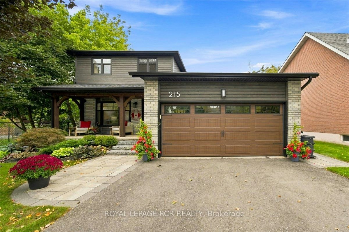 215 Oakwood Crescent, Orangeville, ON, L9W 4N1