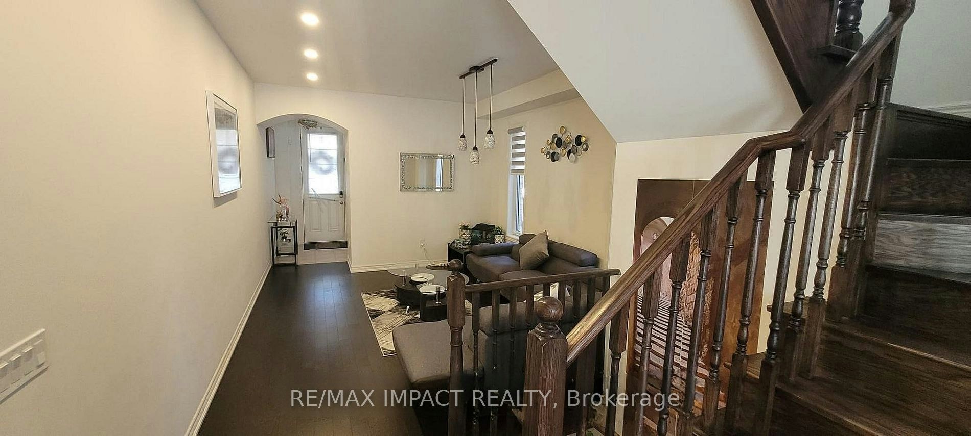 11 Ivor Crescent N, Brampton, ON, L7A 4L5 - 3