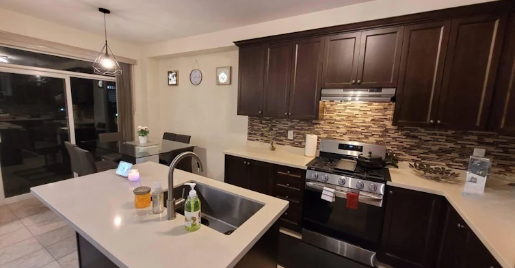 11 Ivor Crescent N, Brampton, ON, L7A 4L5 - 5
