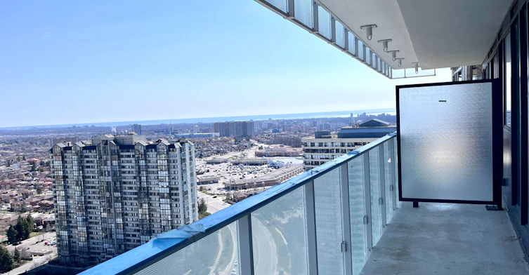 2202-3900 Confederation Parkway, Mississauga, ON, L5B 0M3 - 13