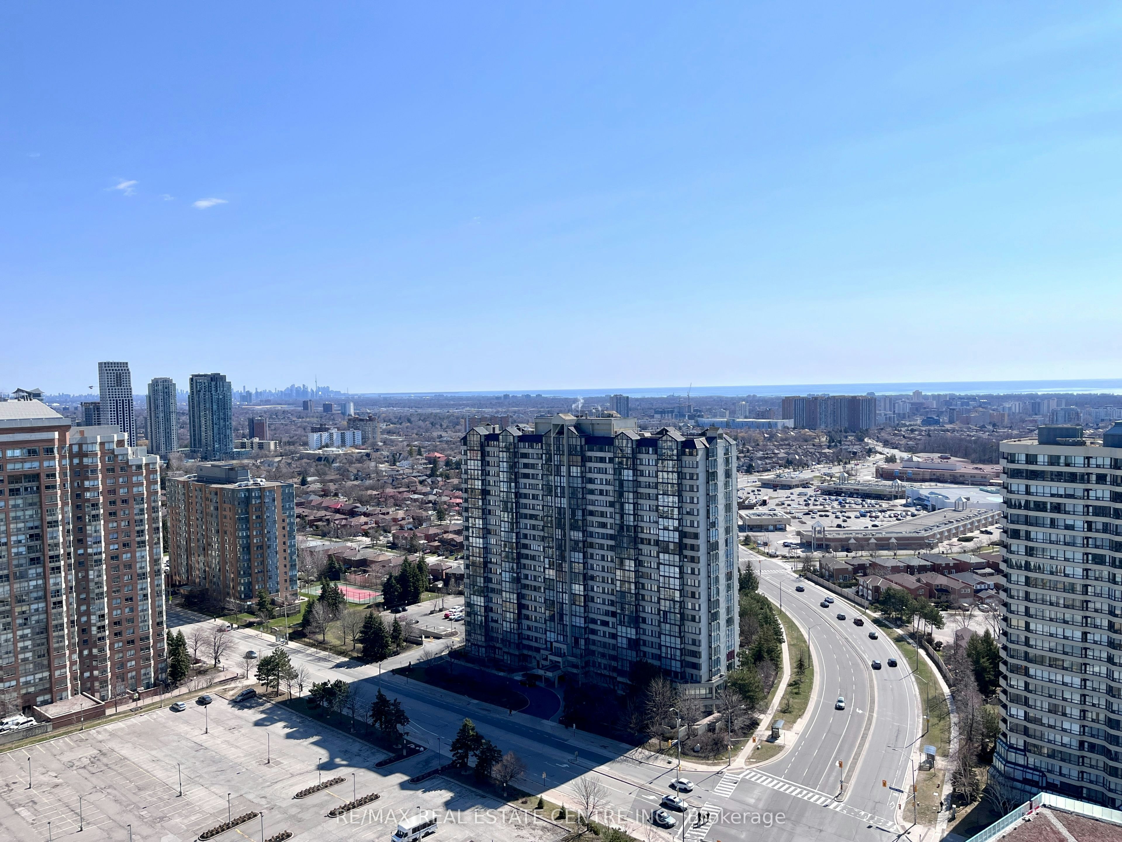 2202-3900 Confederation Parkway, Mississauga, ON, L5B 0M3 - 15