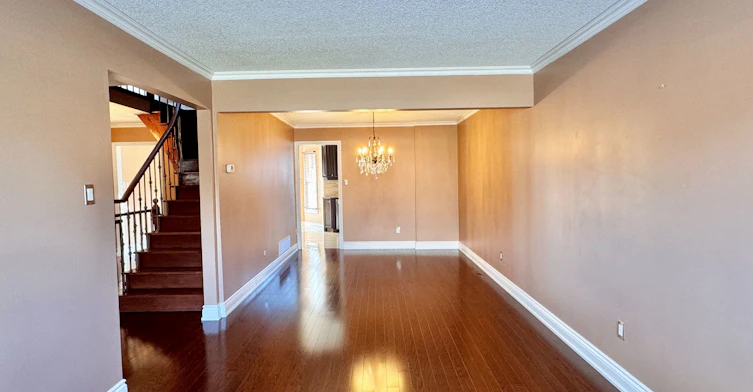 1049 Wetherby Lane E, Mississauga, ON, L4W 4R9 - 5