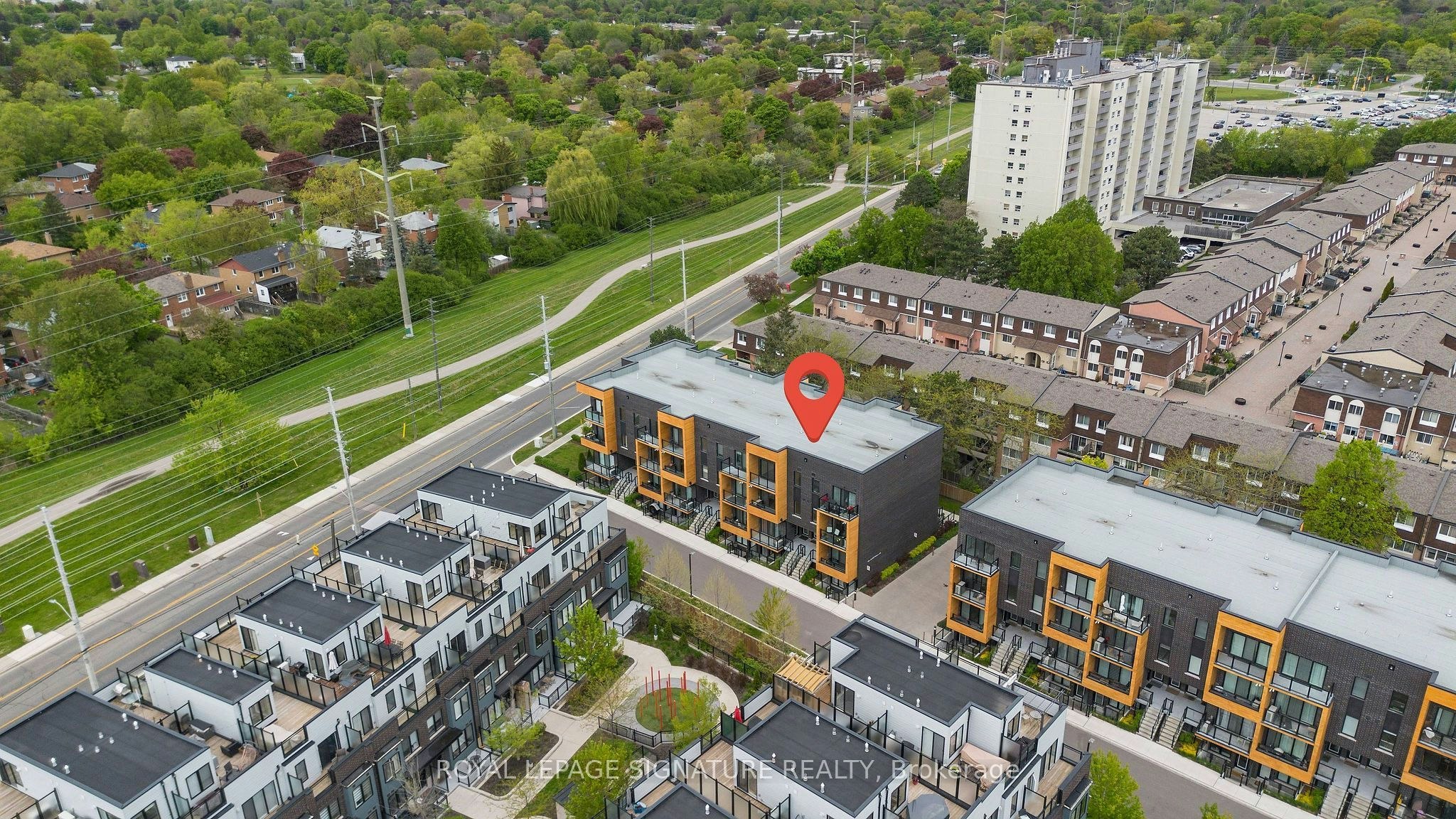 214-1165 Journeyman Lane, Mississauga, ON, L5J 0B6 - 2