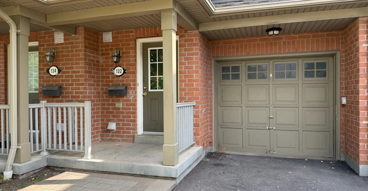 132-3150 Erin Centre Boulevard, Mississauga, ON, L5M 7Z4