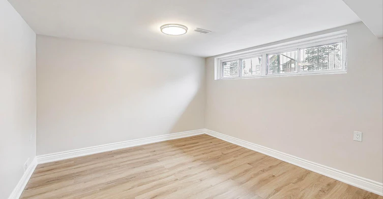 Lower-89 Chiswick Avenue, Toronto, ON, M6M 4V2 - 9