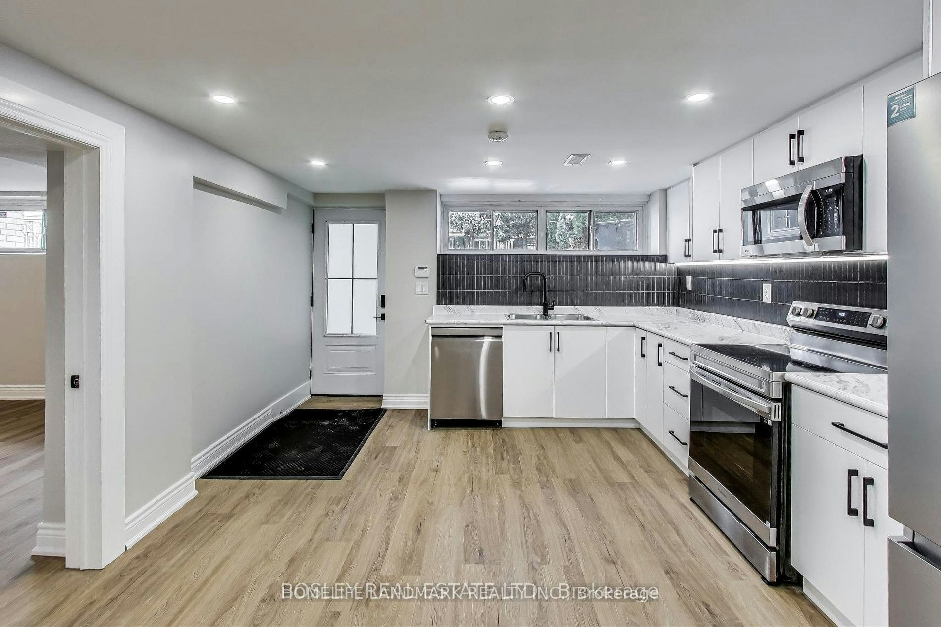 Lower-89 Chiswick Avenue, Toronto, ON, M6M 4V2 - 2