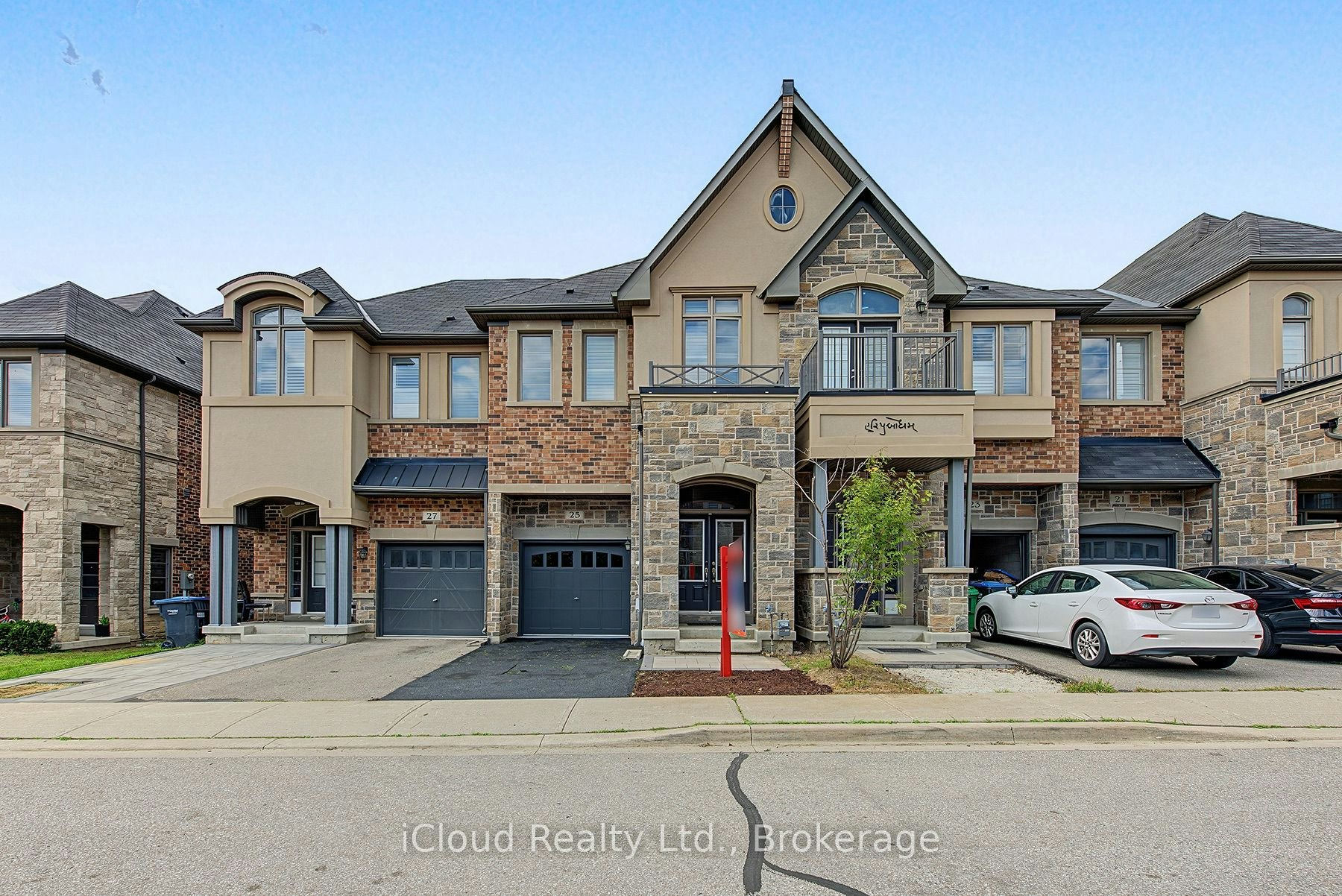 25 Gammon Crescent, Brampton, ON, L6Y 6B7