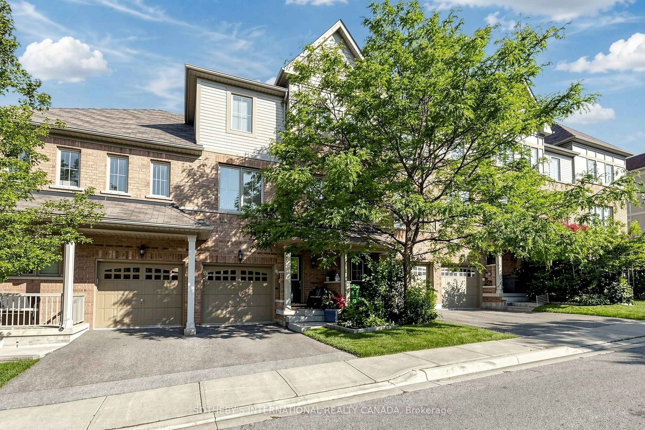 38 Cedar Lake Crescent, Brampton, ON, L6Y 0P9
