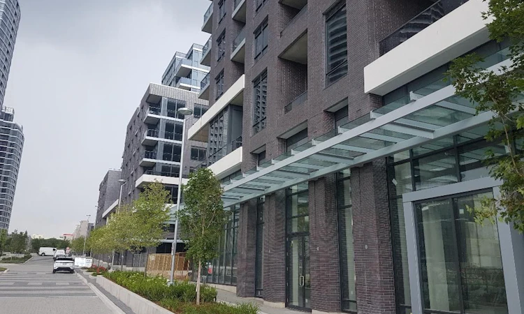 922-26 Gibbs Road