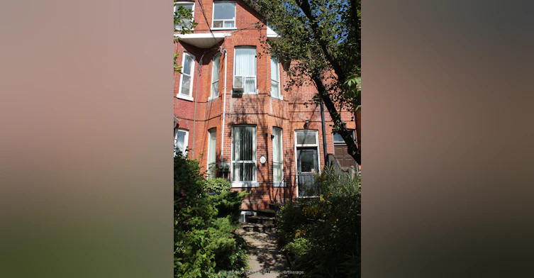 3rd Floor-78 Wright Avenue, Toronto, ON, M6R 1L2 - 3