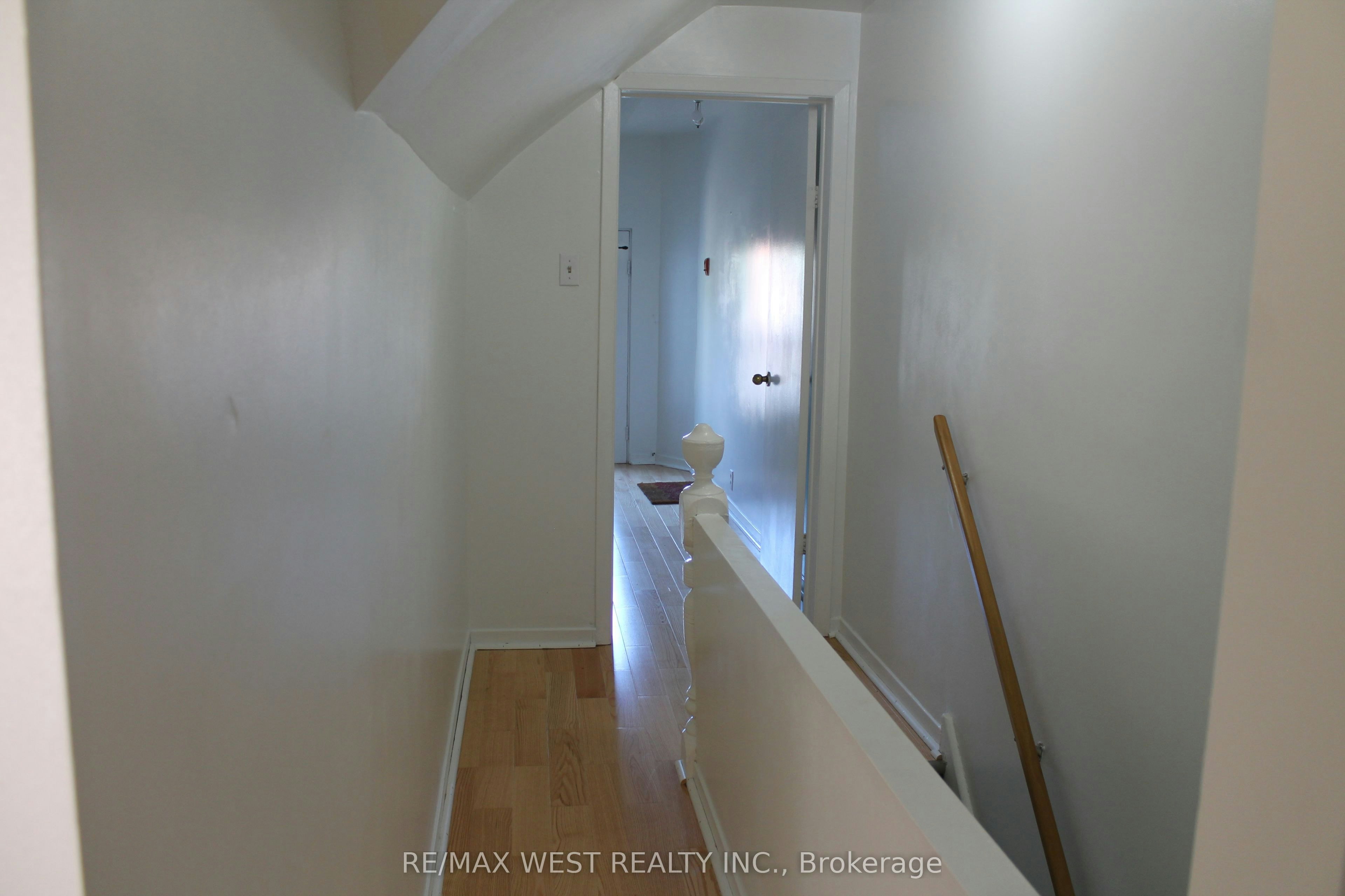 3rd Floor-78 Wright Avenue, Toronto, ON, M6R 1L2 - 9