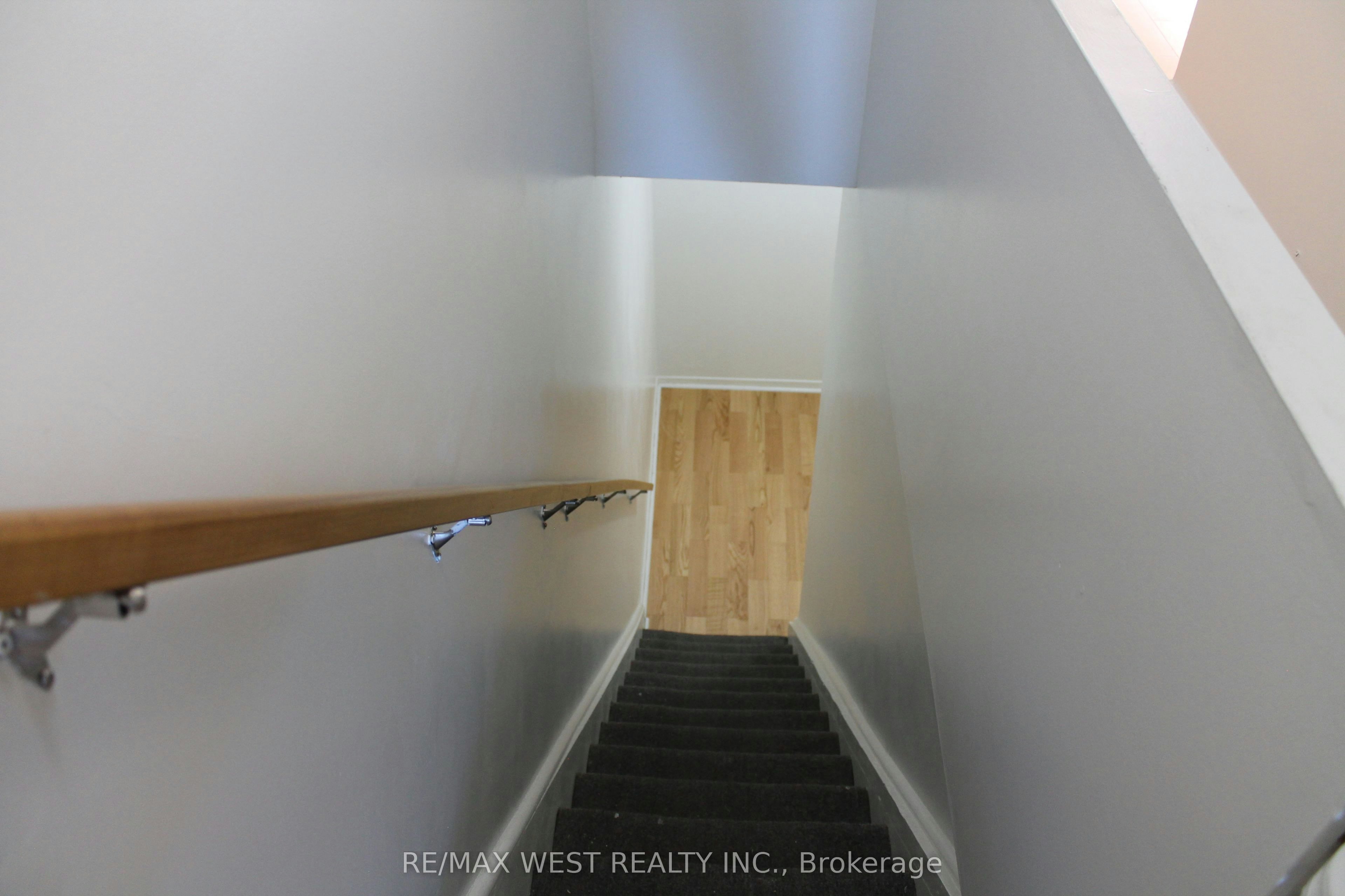 3rd Floor-78 Wright Avenue, Toronto, ON, M6R 1L2 - 14