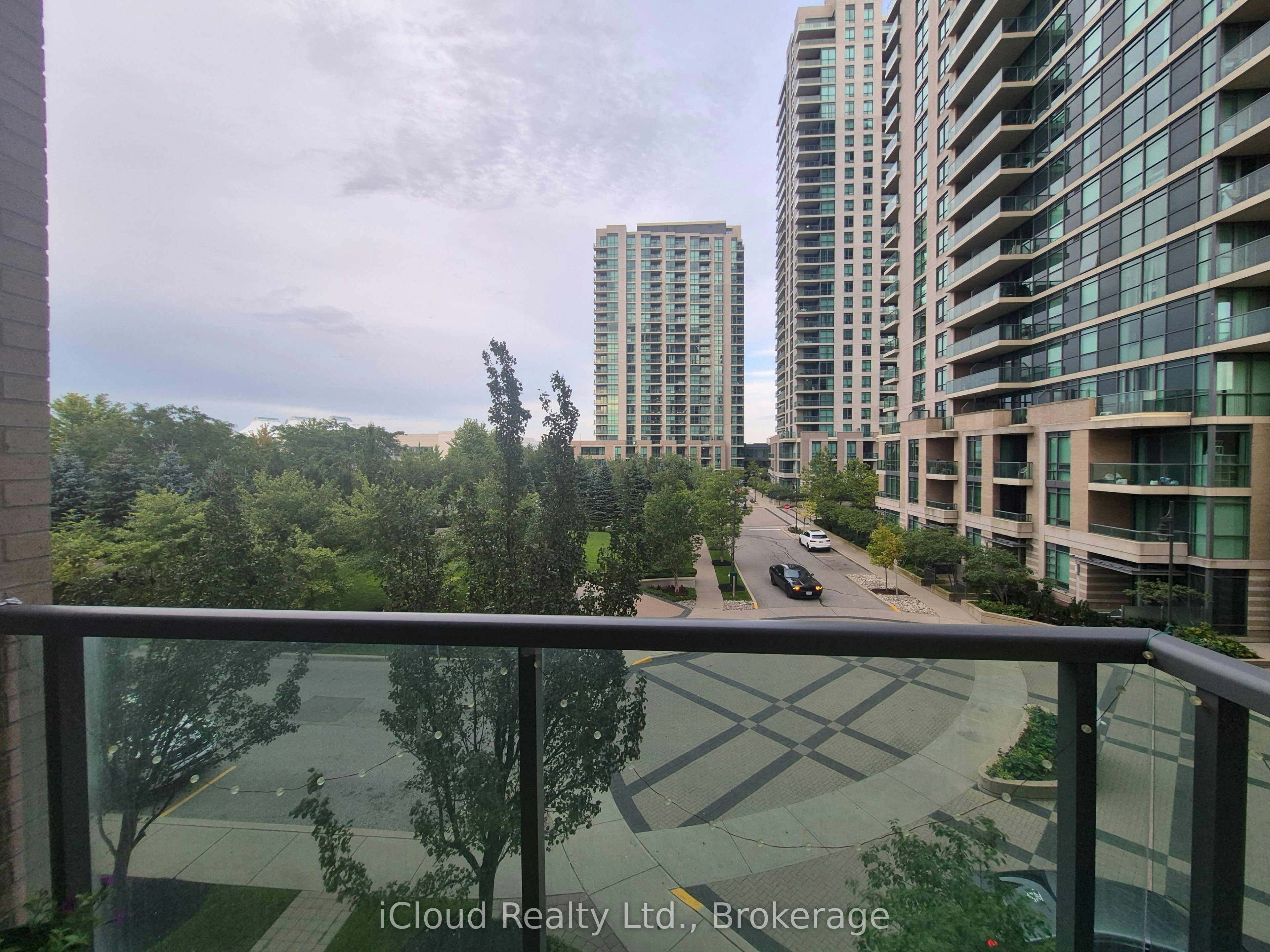 302-235 Sherway Gardens N/A, Toronto, ON, M9C 0A2 - 11