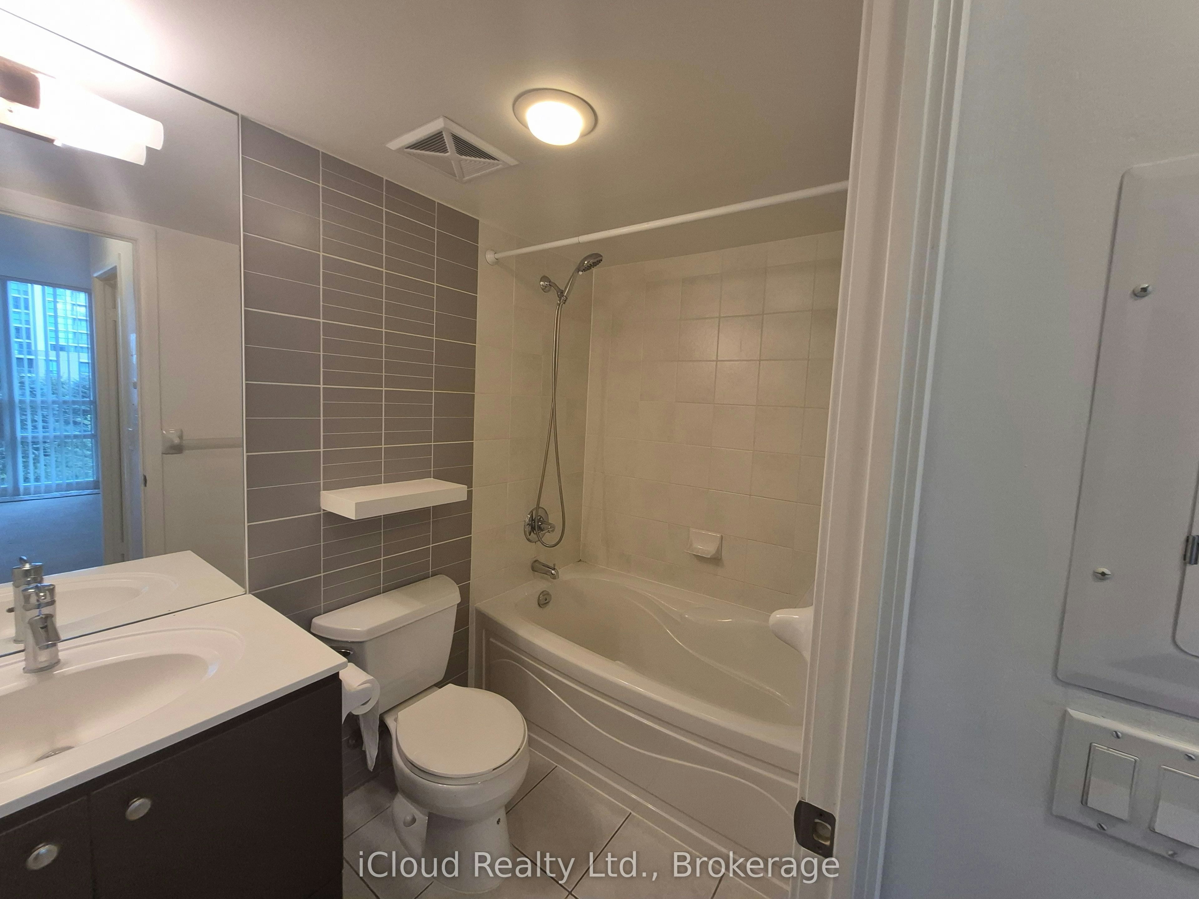 302-235 Sherway Gardens N/A, Toronto, ON, M9C 0A2 - 10