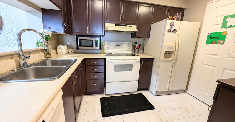 2201-400 Webb Drive, Mississauga, ON, L5B 3Z7 - 11
