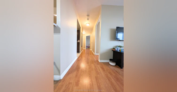 2201-400 Webb Drive, Mississauga, ON, L5B 3Z7 - 9