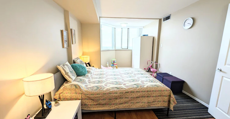 2201-400 Webb Drive, Mississauga, ON, L5B 3Z7 - 12