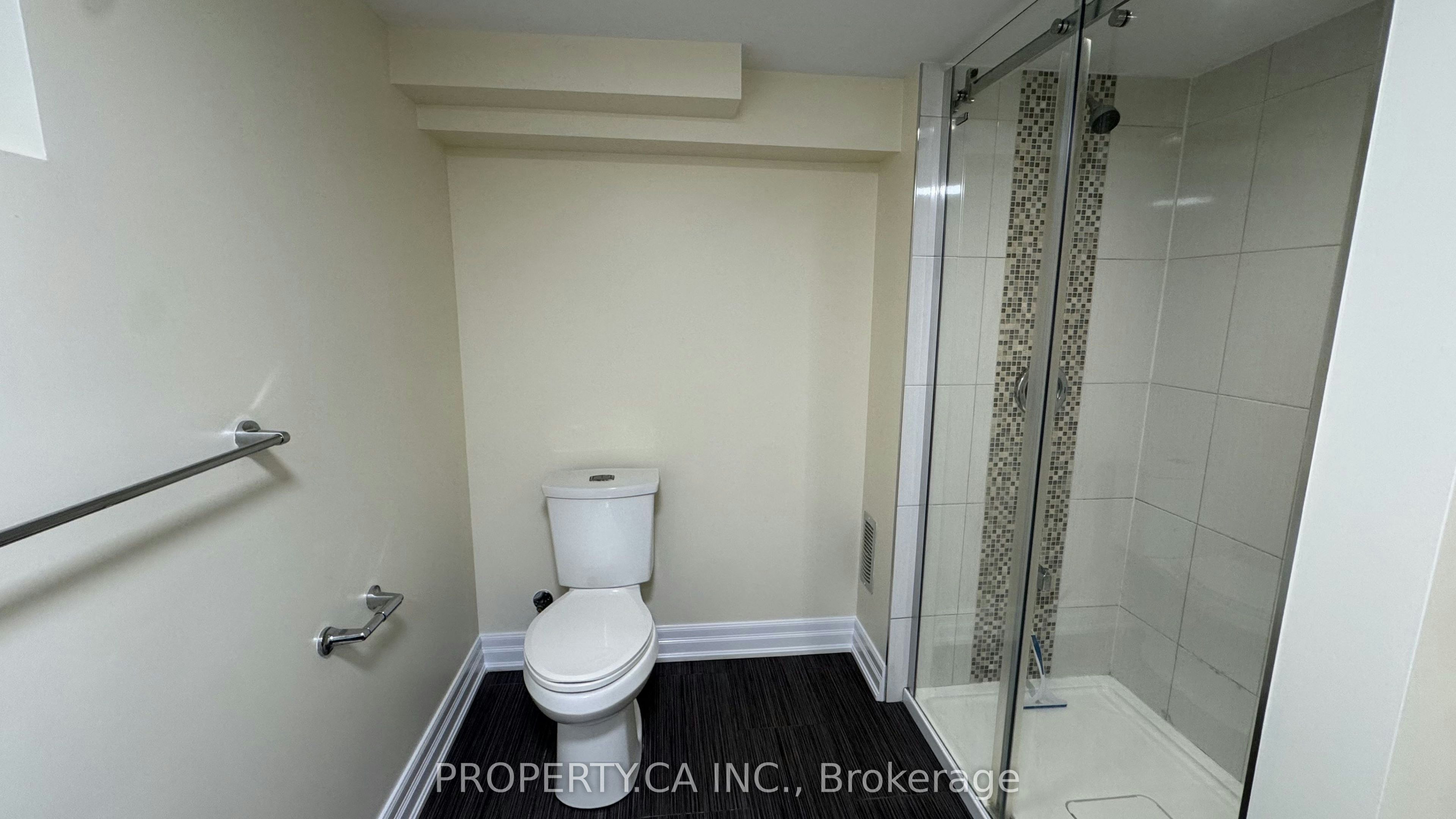Lower-58 Lightwood Drive, Toronto, ON, M9V 2Z2 - 10