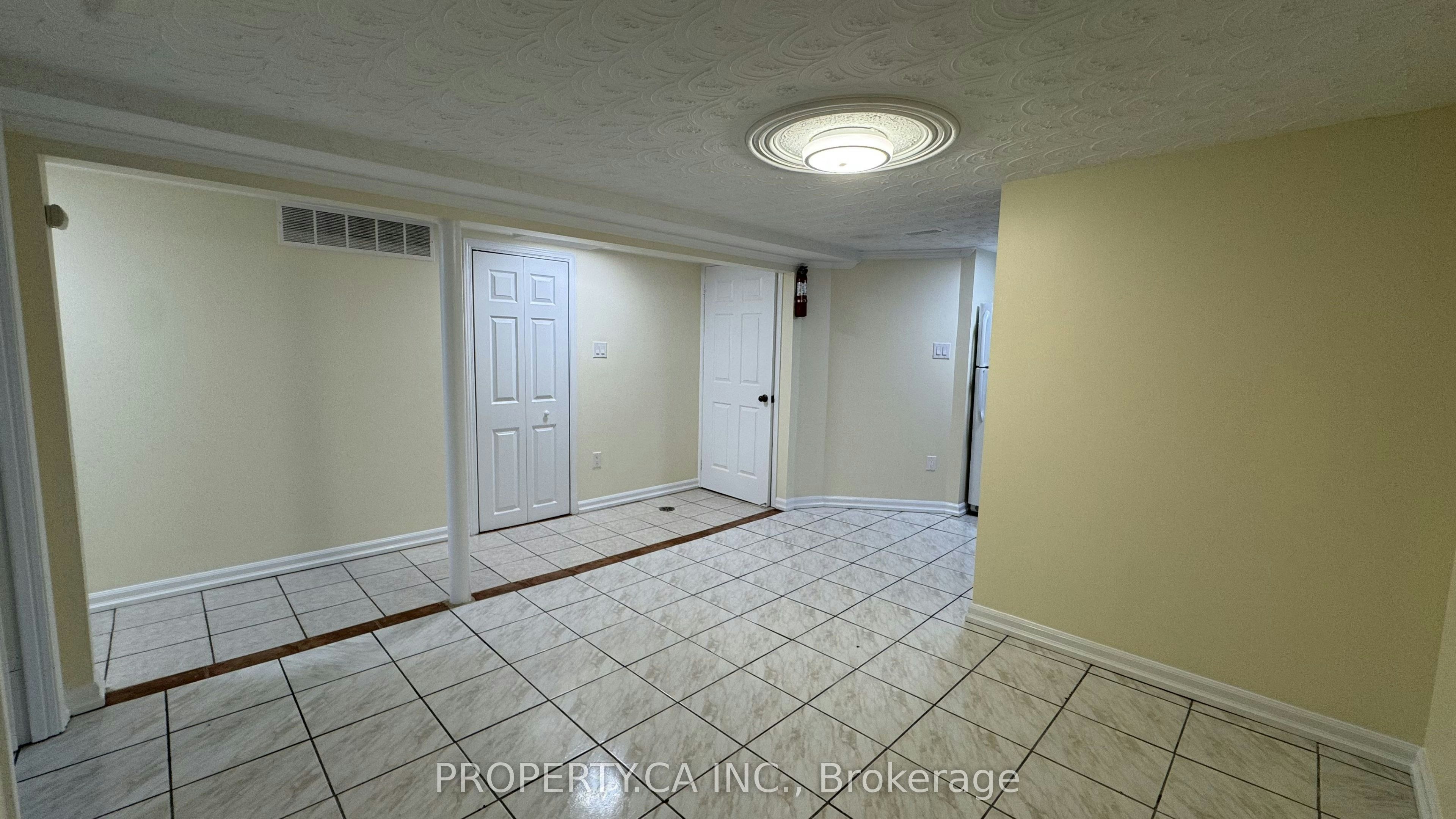 Lower-58 Lightwood Drive, Toronto, ON, M9V 2Z2 - 4
