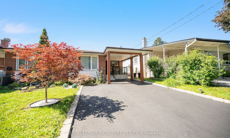 14 Dixington Crescent
