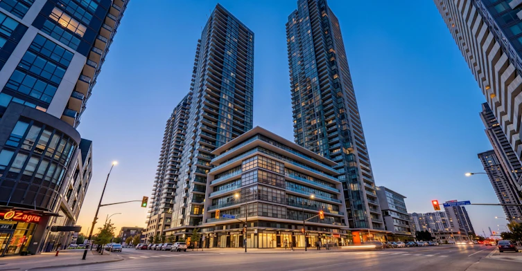 3407-4070 Confederation Parkway, Mississauga, ON, L5B 0E9