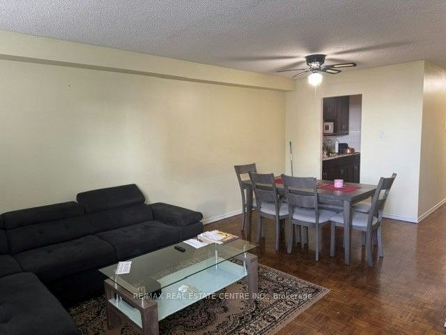 715-4 Lisa Street W, Brampton, ON, L6T 4B6 - 7