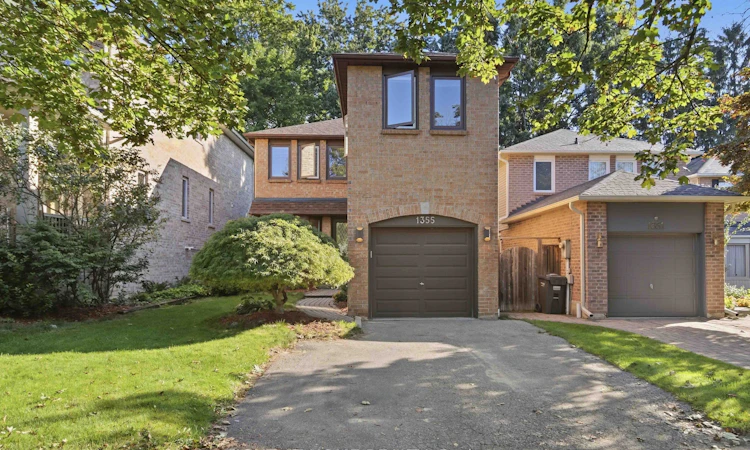 1355 Boulder Creek Crescent
