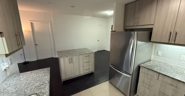 3975 Grand Park Drive, Mississauga, ON, L5B 0K4 - 15