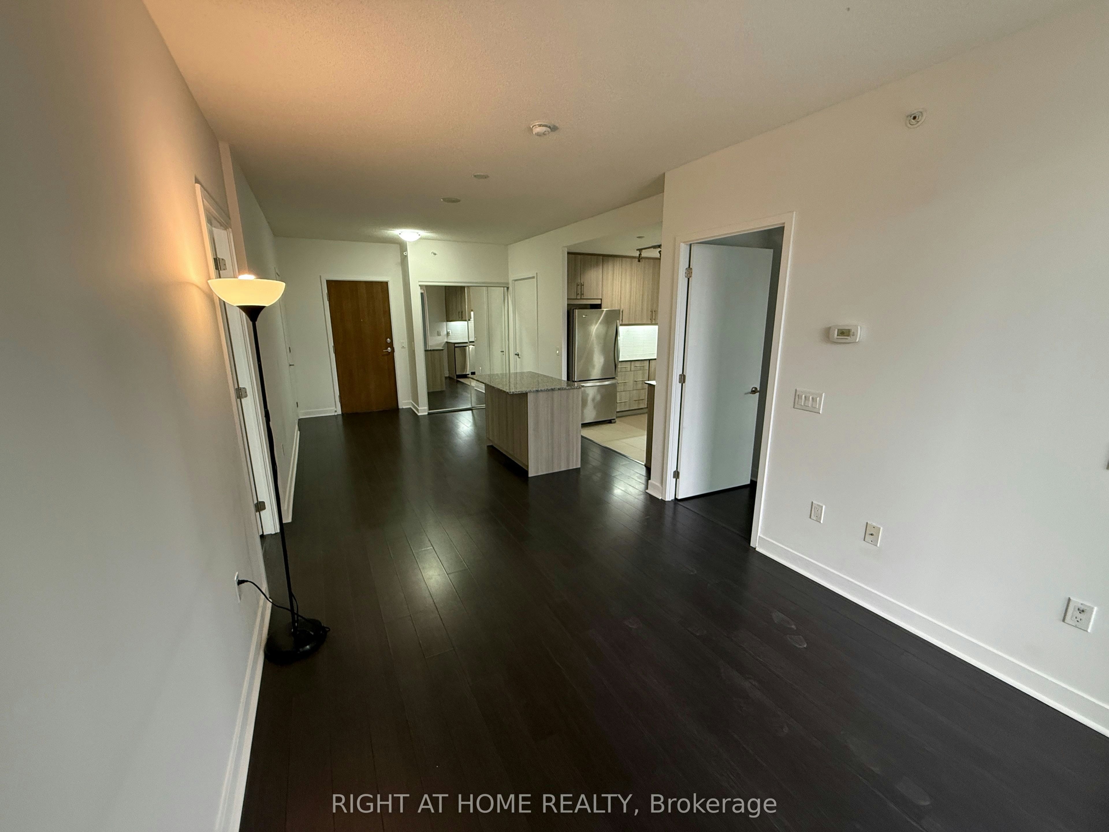 3975 Grand Park Drive, Mississauga, ON, L5B 0K4 - 9