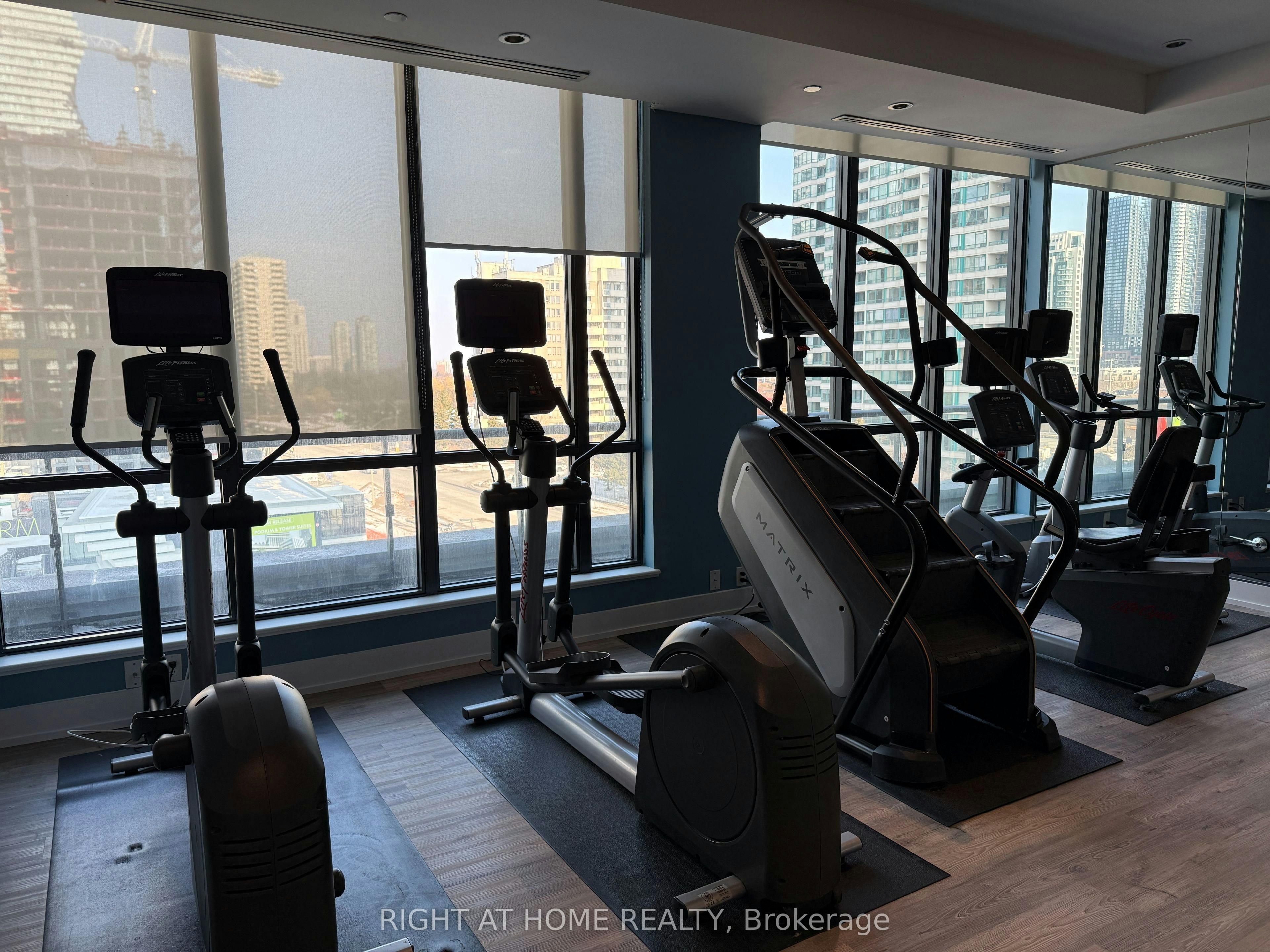 3975 Grand Park Drive, Mississauga, ON, L5B 0K4 - 30