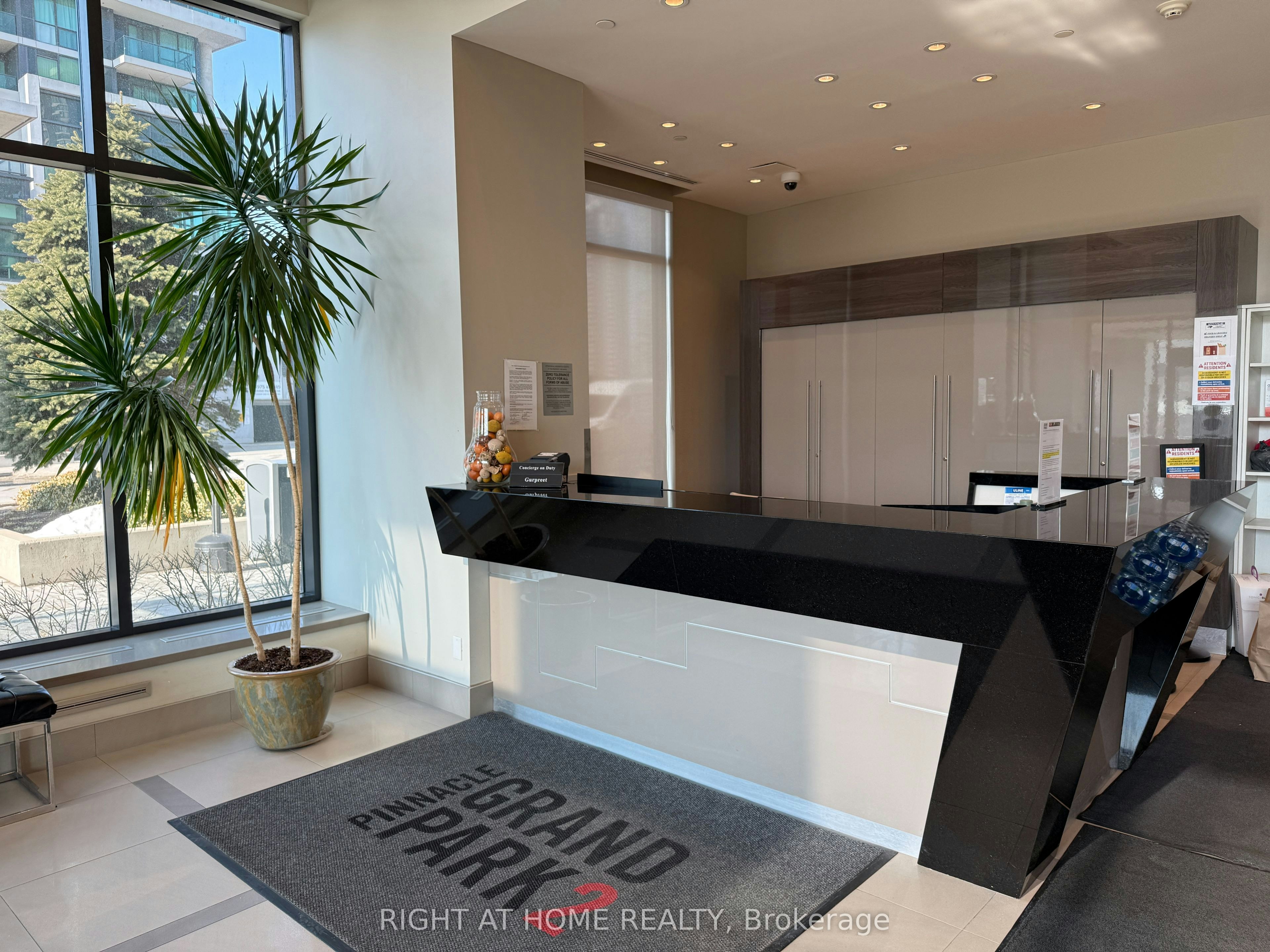 3975 Grand Park Drive, Mississauga, ON, L5B 0K4 - 3
