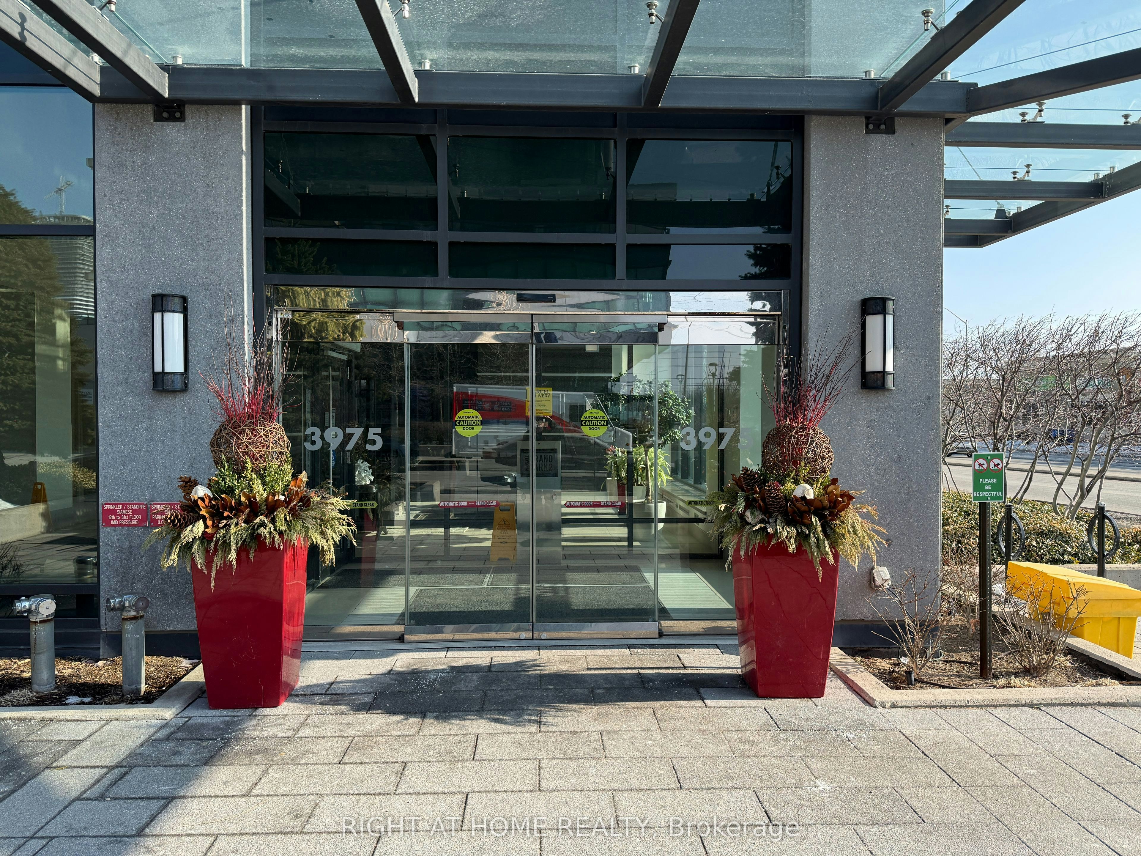 3975 Grand Park Drive, Mississauga, ON, L5B 0K4 - 2