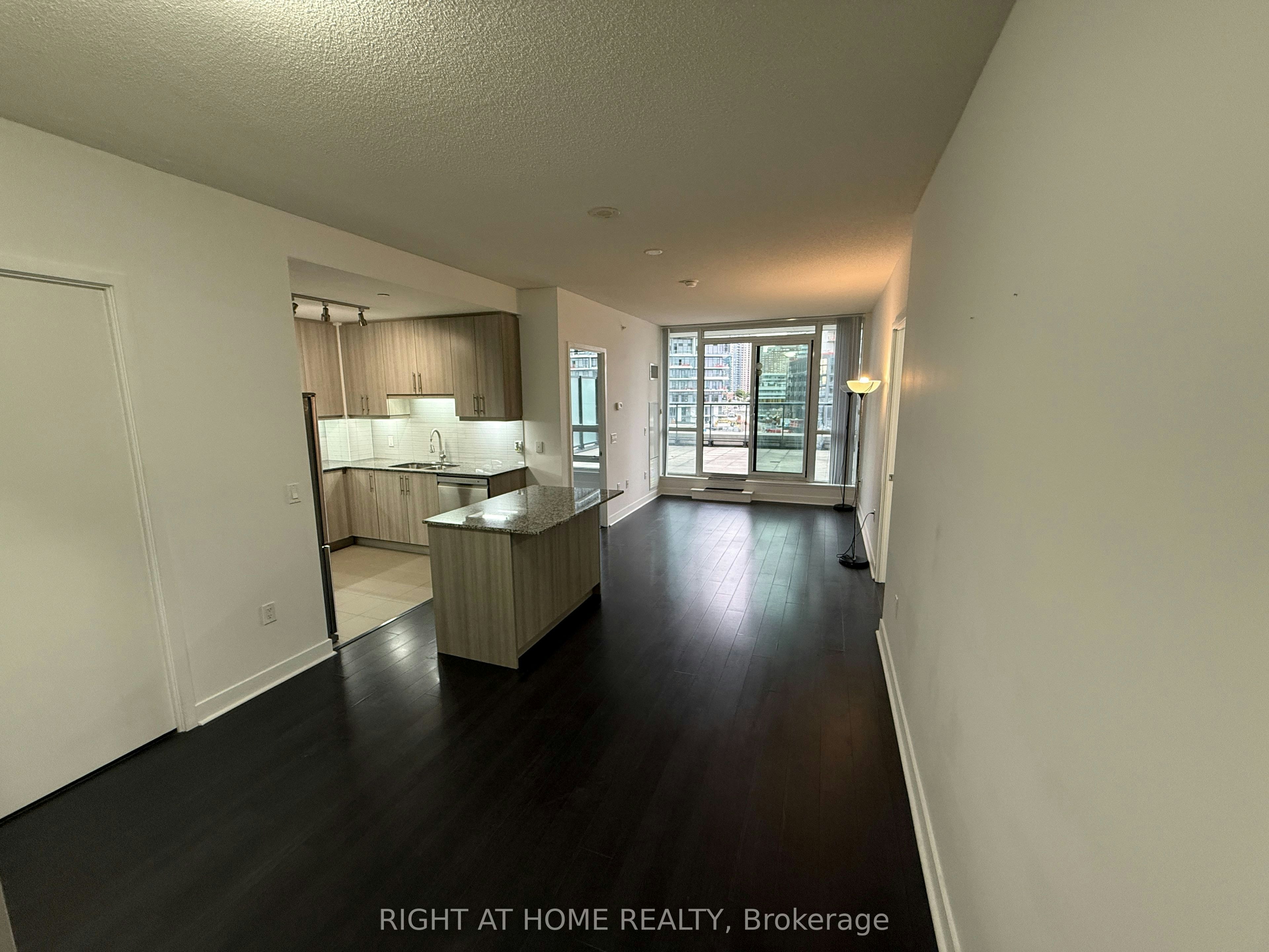 3975 Grand Park Drive, Mississauga, ON, L5B 0K4 - 8