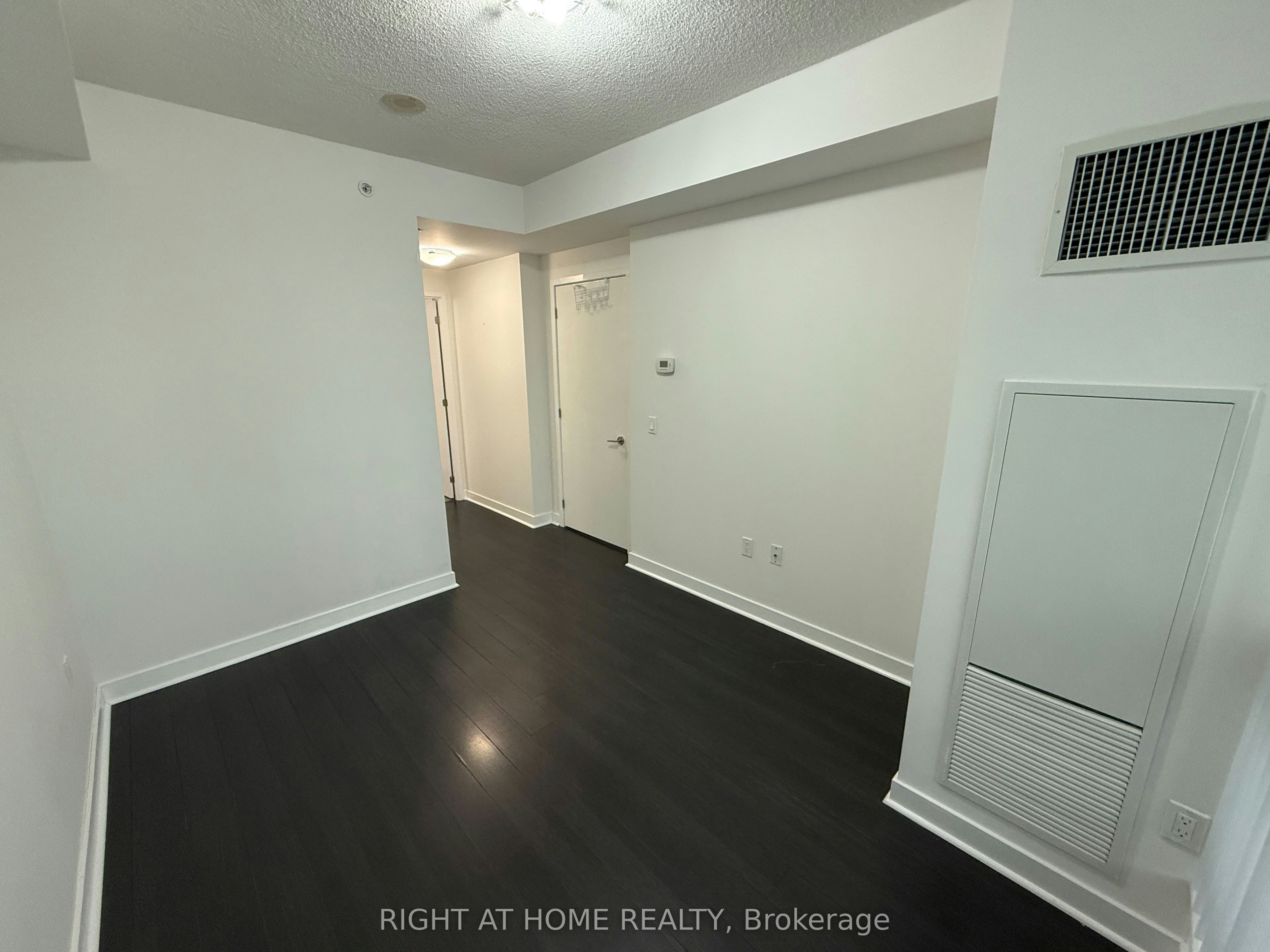 3975 Grand Park Drive, Mississauga, ON, L5B 0K4 - 22