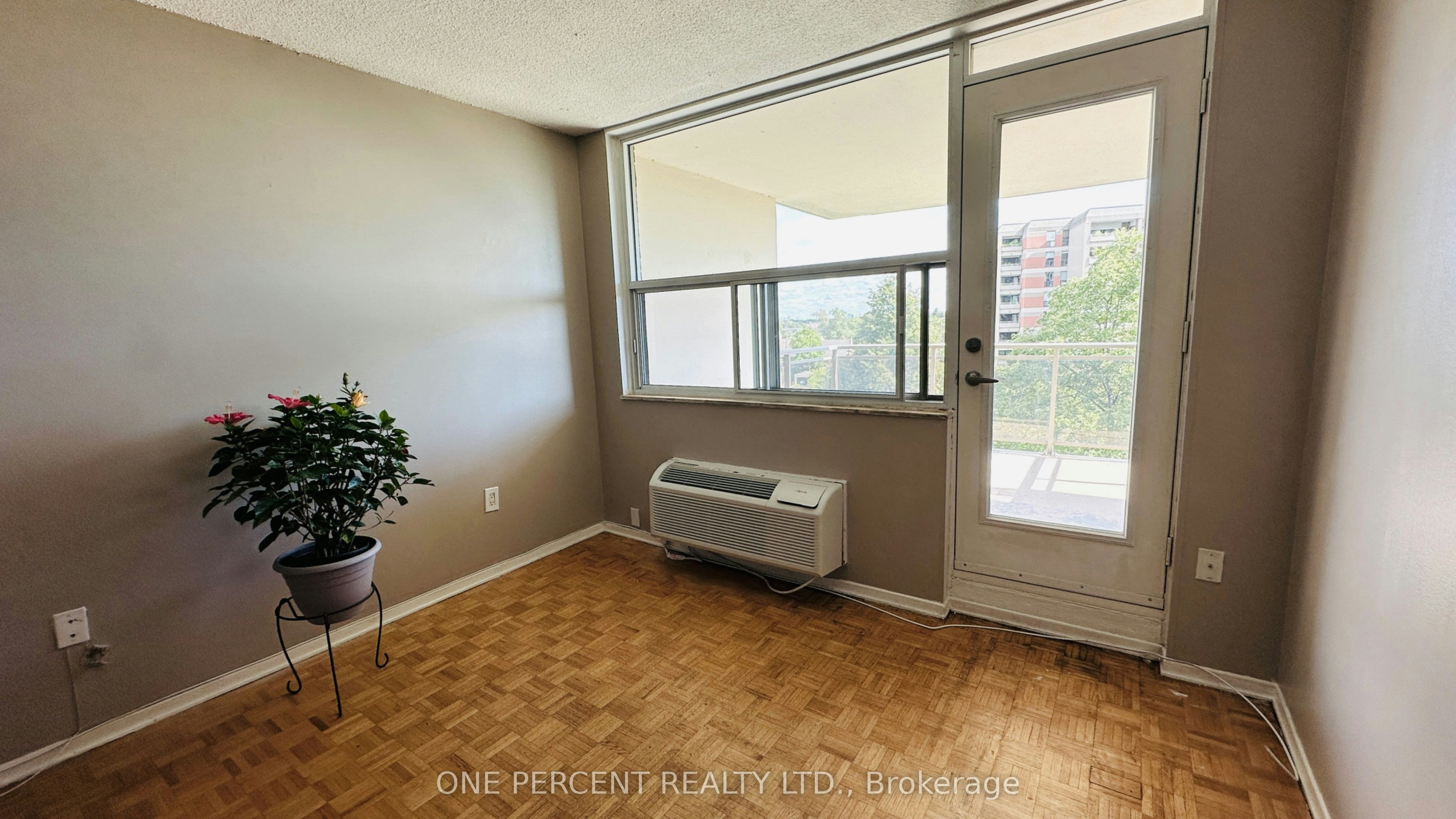 712-966 Inverhouse Drive, Mississauga, ON, L5J 4B6 - 9