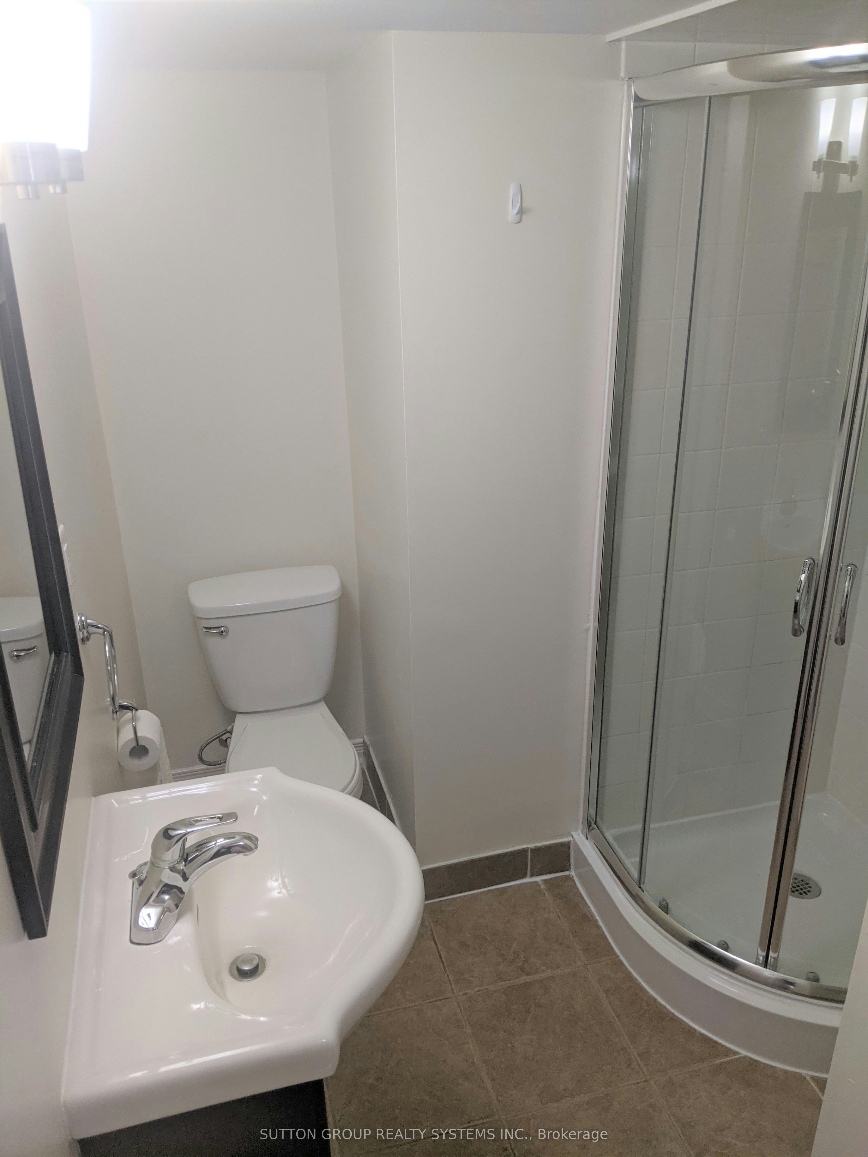 Lower-18 Worthington Avenue, Brampton, ON, L7A 1M9 - 6